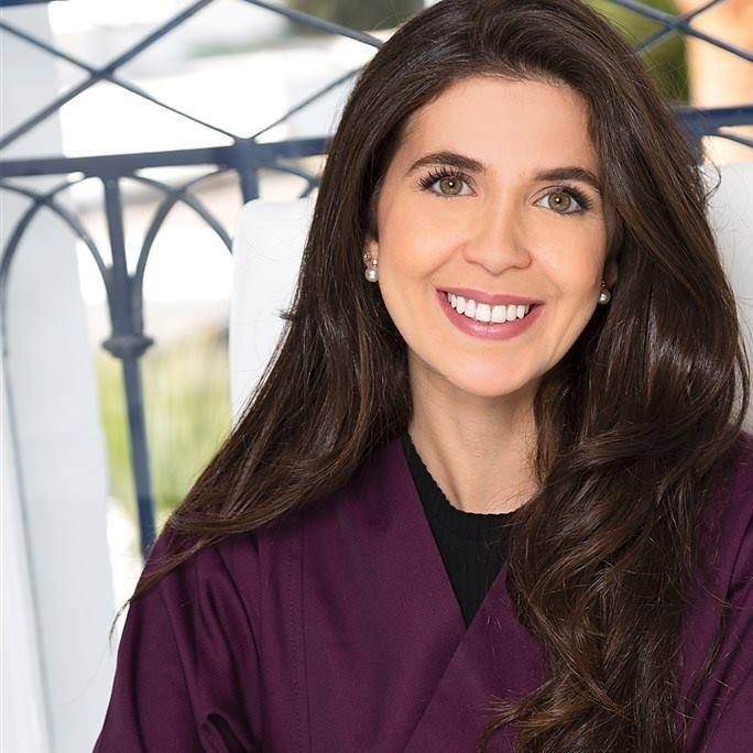 Médecin spécialiste en soins dentaires